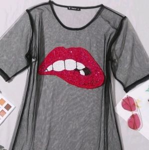 Contrast sequin mouth sheer mesh dress